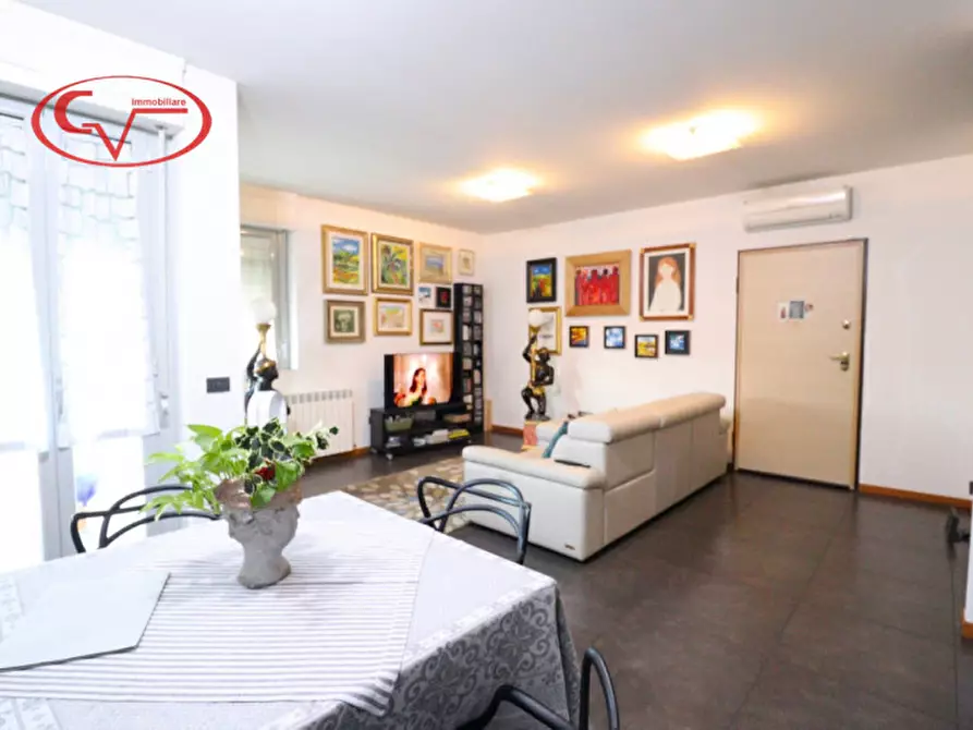 Immagine 7 di Appartamento in vendita  in Via dei Bersaglieri a Montevarchi