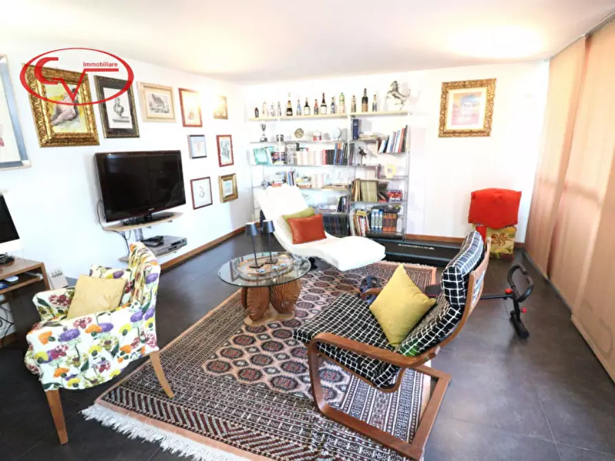 Immagine 17 di Appartamento in vendita  in Via dei Bersaglieri a Montevarchi