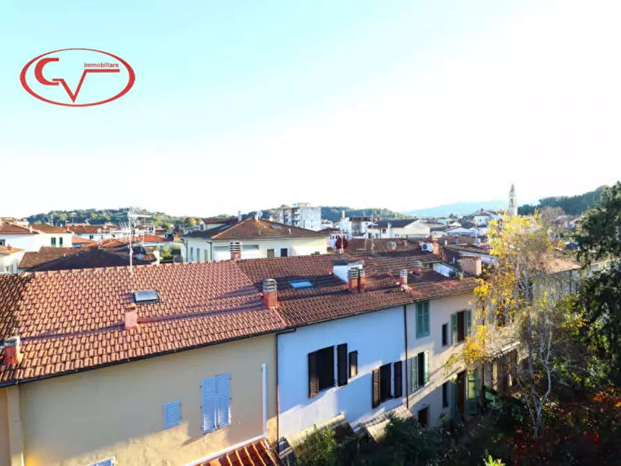 Immagine 27 di Appartamento in vendita  in Via dei Bersaglieri a Montevarchi