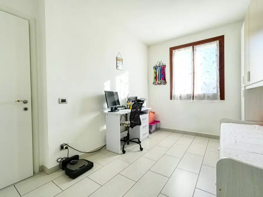 Immagine 16 di Appartamento in vendita  in via san paolo a Cadeo