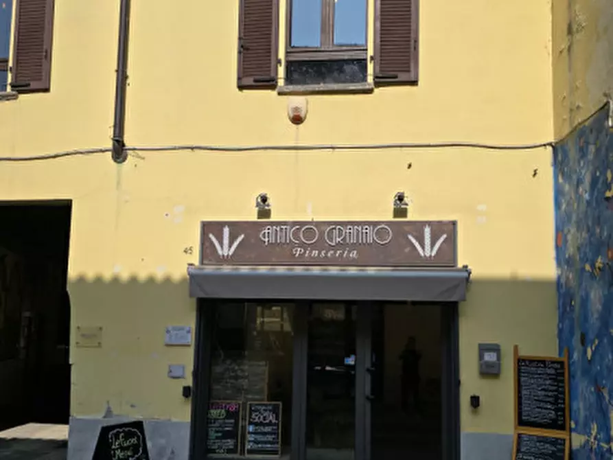 Immagine 2 di Attività commerciale in vendita  in Via Matteotti 45 a Rho