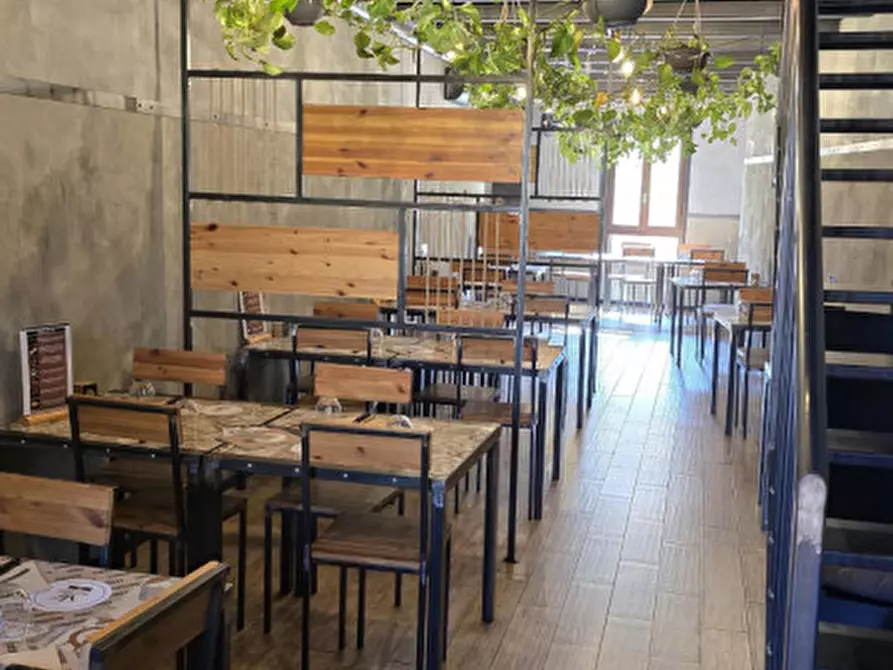 Immagine 7 di Attività commerciale in vendita  in Via Matteotti 45 a Rho