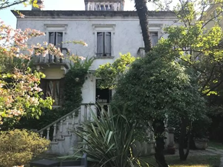 Immagine 1 di Villa in vendita  in Via Lazzaro Mocenigo, 8 a Venezia