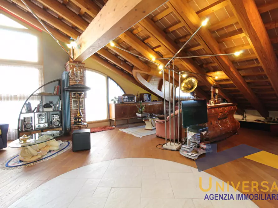 Immagine 1 di Attico in vendita  in PIAZZA MUNICIPIO n. 8 Piano 3 a San Giorgio Delle Pertiche