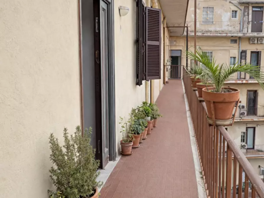 Immagine 11 di Appartamento in vendita  in Via Appia Nuova a Roma