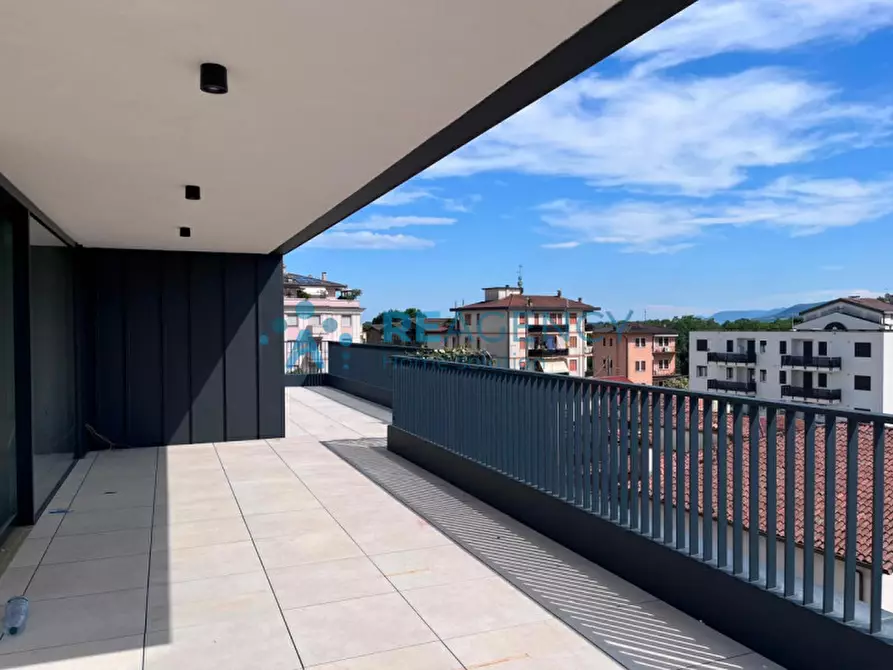 Immagine 3 di Appartamento in vendita  in Via del Fabbro a Vicenza