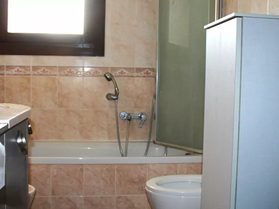 Immagine 17 di Appartamento in vendita  a Milano