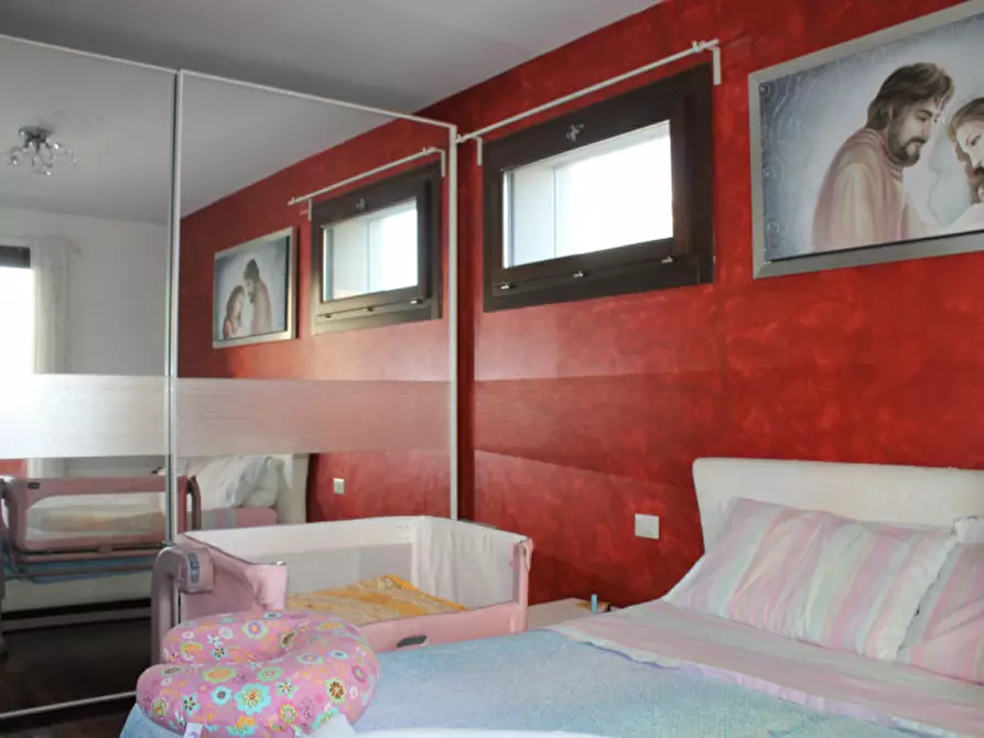 Immagine 25 di Appartamento in vendita  a Milano