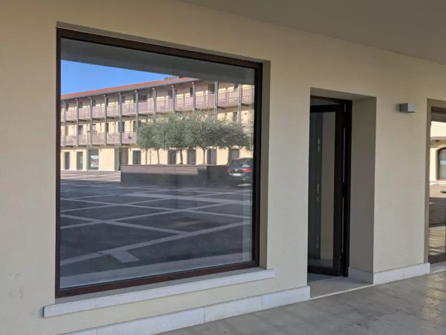 Immagine 1 di Ufficio in affitto  in Via Bastia Vecchia a Castelfranco Veneto