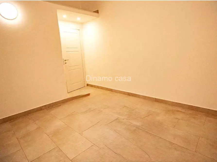 Immagine 3 di Appartamento in vendita  a Prato