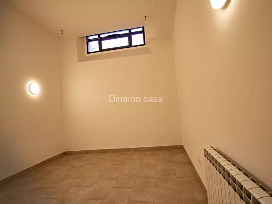 Immagine 4 di Appartamento in vendita  a Prato