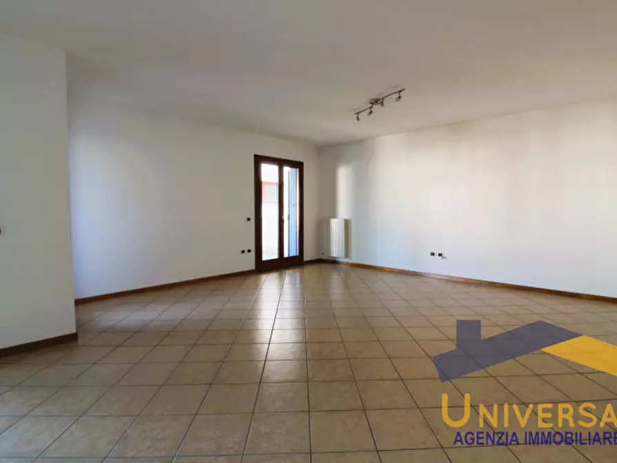 Immagine 6 di Appartamento in vendita  in PIAZZA MUNICIPIO n. 8 Piano 2 a San Giorgio Delle Pertiche