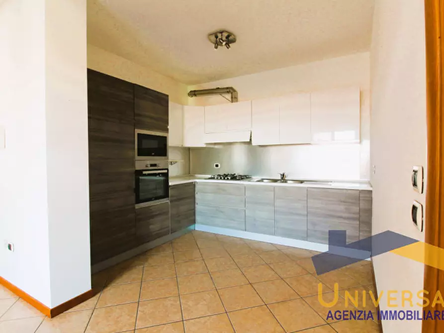 Immagine 7 di Appartamento in vendita  in PIAZZA MUNICIPIO n. 8 Piano 2 a San Giorgio Delle Pertiche