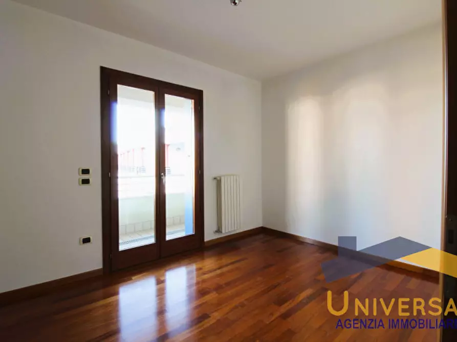 Immagine 14 di Appartamento in vendita  in PIAZZA MUNICIPIO n. 8 Piano 2 a San Giorgio Delle Pertiche