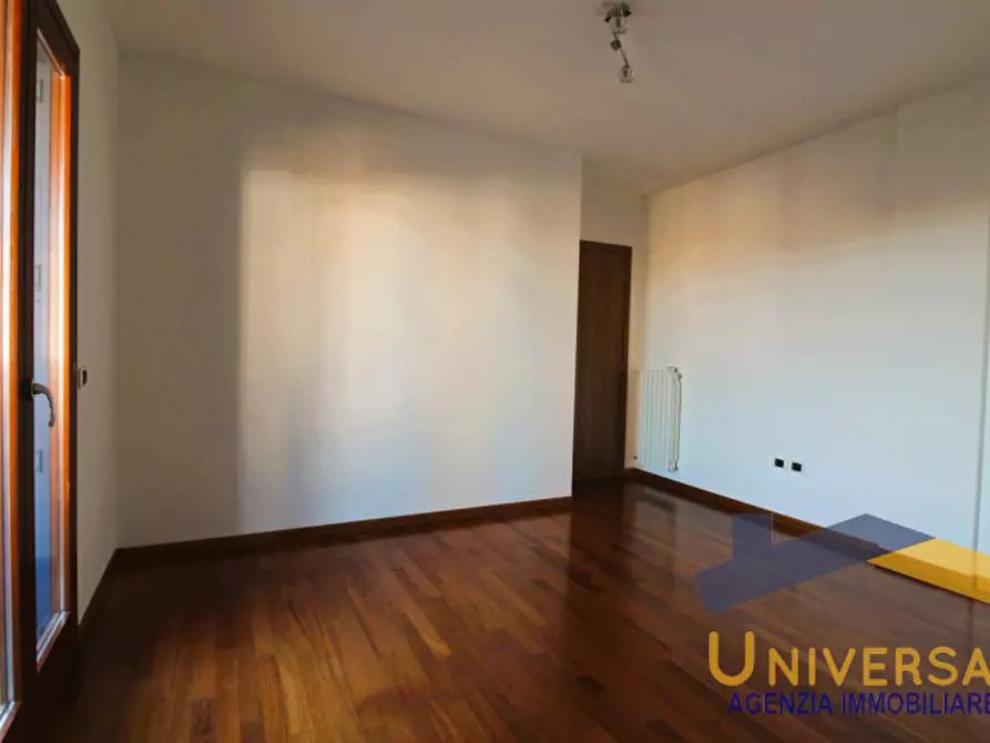 Immagine 17 di Appartamento in vendita  in PIAZZA MUNICIPIO n. 8 Piano 2 a San Giorgio Delle Pertiche