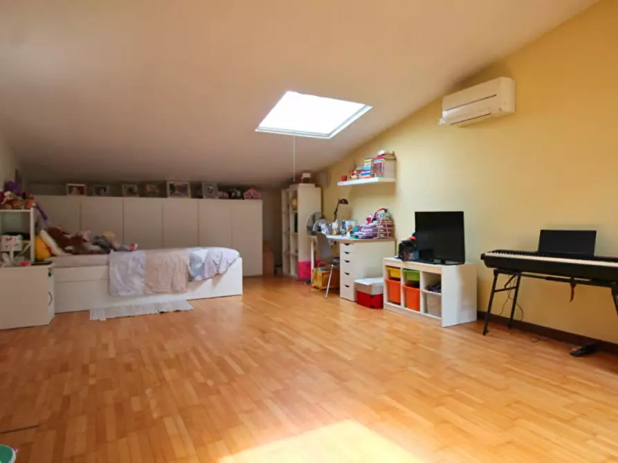 Immagine 13 di Appartamento in vendita  in Via Gaetano Costantini, 57 a Vicenza