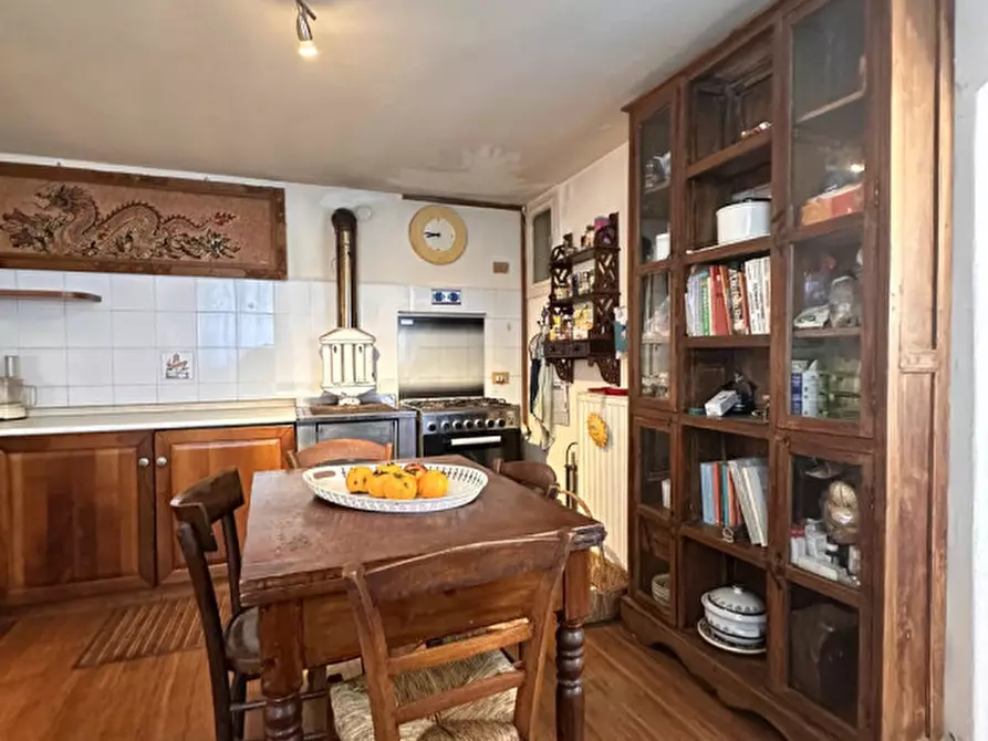 Immagine 3 di Casa bifamiliare in vendita  in Contrada Sessegolo, 30 a Schio