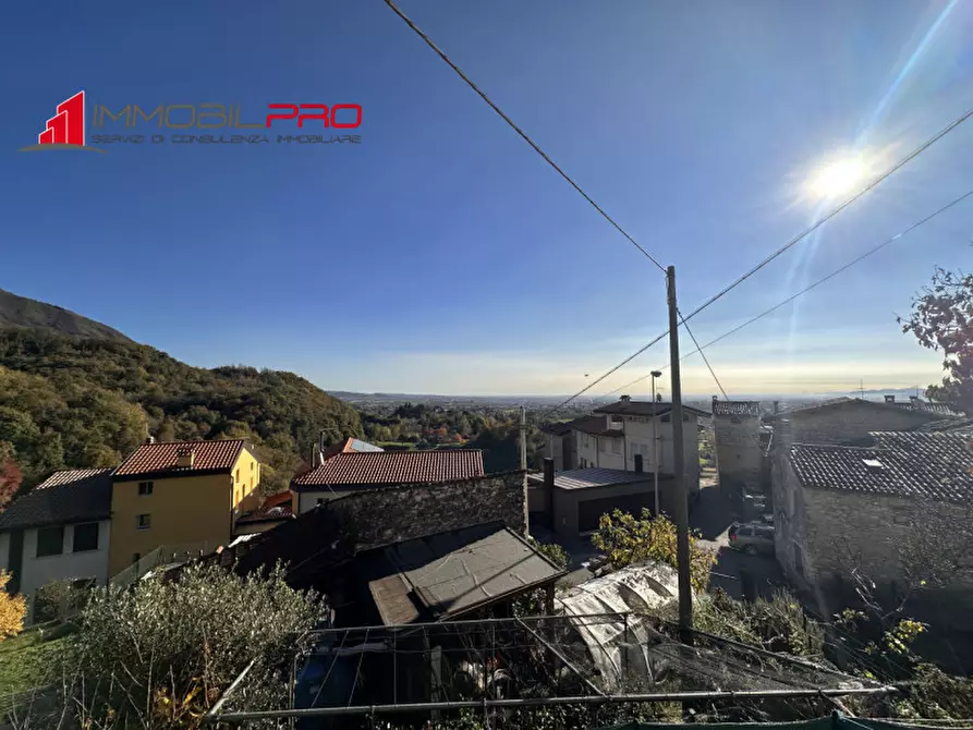 Immagine 21 di Casa bifamiliare in vendita  in Contrada Sessegolo, 30 a Schio