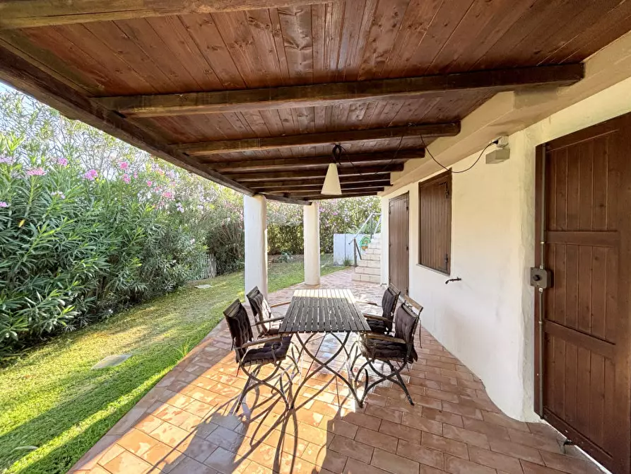Immagine 2 di Casa indipendente in vendita  in Viale is pirastus 42 a Domus De Maria