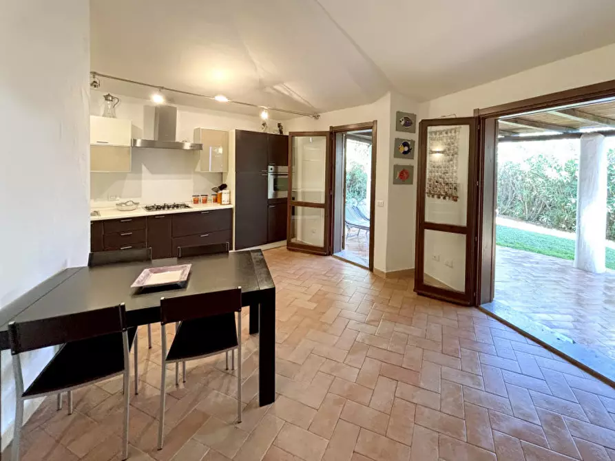 Immagine 4 di Casa indipendente in vendita  in Viale is pirastus 42 a Domus De Maria