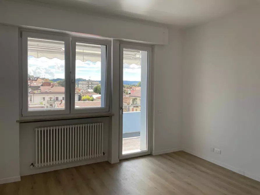 Immagine 10 di Attico in affitto  in Via Goffredo Mameli 82 a Vicenza