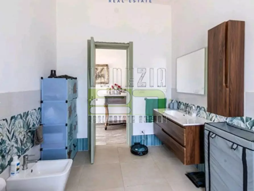 Immagine 4 di Villa in vendita  a Avola