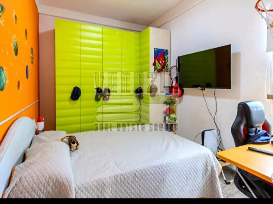 Immagine 9 di Villa in vendita  a Avola