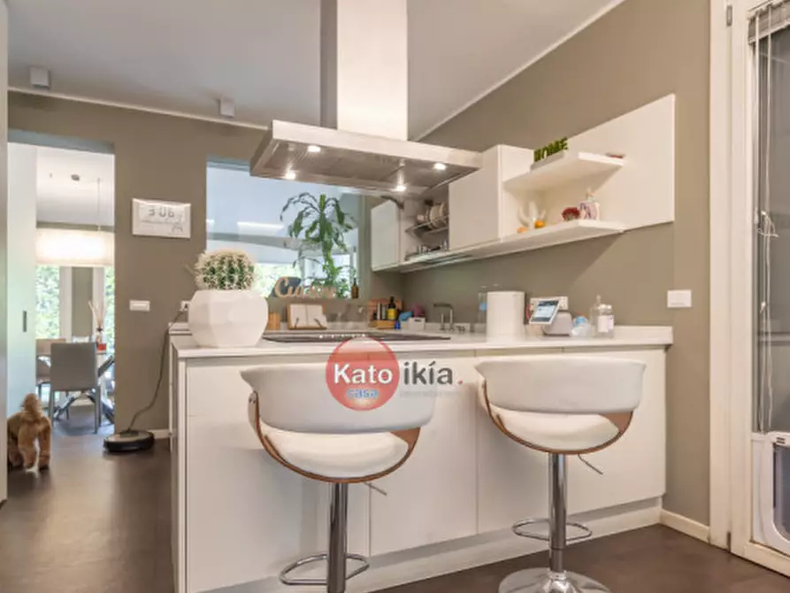 Immagine 10 di Casa bifamiliare in vendita  a Creazzo