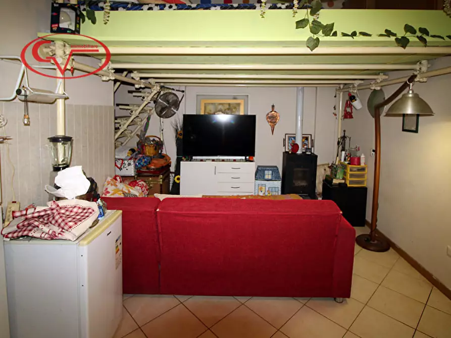 Immagine 11 di Villetta a schiera in vendita  in Via Badiola a San Giovanni Valdarno