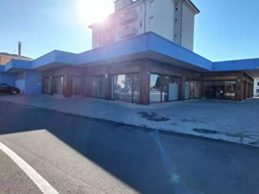 Immagine 1 di Negozio in vendita  in Via Sisto Biasutti, 56 a Casarsa Della Delizia