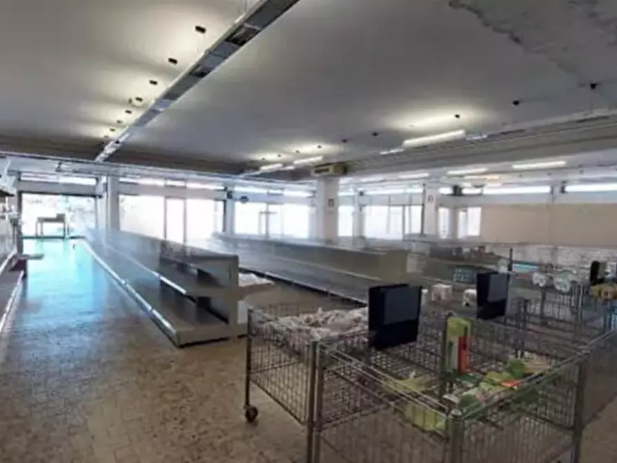 Immagine 4 di Negozio in vendita  in Via Sisto Biasutti, 56 a Casarsa Della Delizia