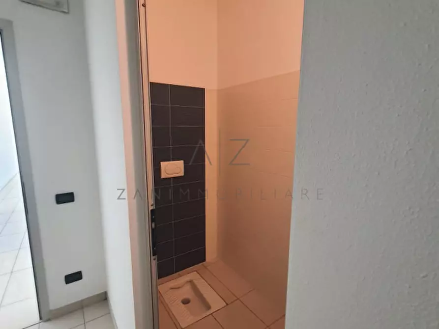 Immagine 13 di Capannone industriale in vendita  in Viale Marco Biagi a Loria