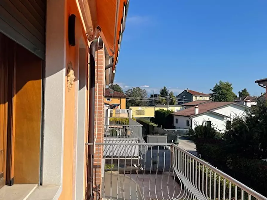 Immagine 3 di Appartamento in vendita  in Via Piave a Dueville