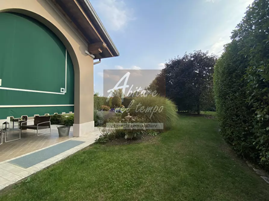 Immagine 2 di Villa in vendita  in Via Molino a Fontaniva