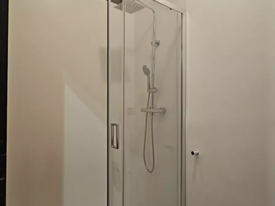 Immagine 11 di Camera in affitto  in via Ugo Foscolo 1 Ponte San Nicolò a Ponte San Nicolò