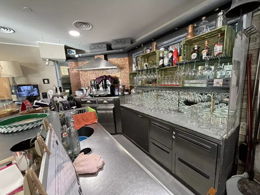 Immagine 24 di Attività commerciale in vendita  in Via Caduti Bollatesi 42 a Bollate