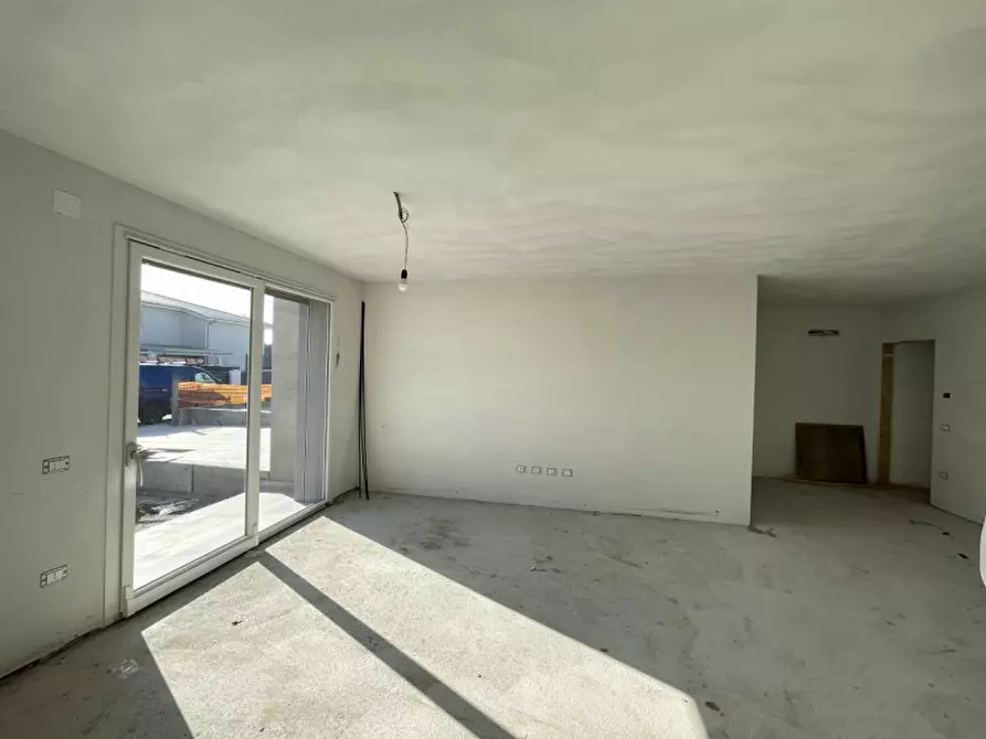 Immagine 4 di Appartamento in vendita  a Suzzara