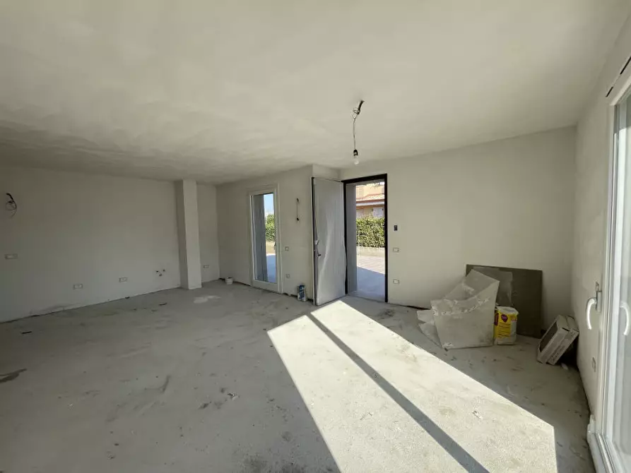 Immagine 5 di Appartamento in vendita  a Suzzara