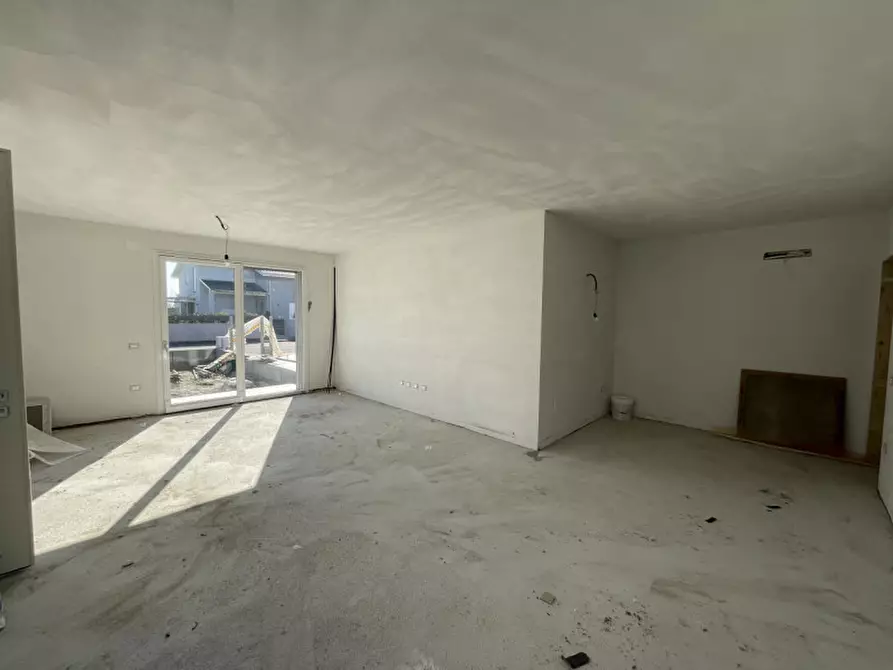 Immagine 8 di Appartamento in vendita  a Suzzara