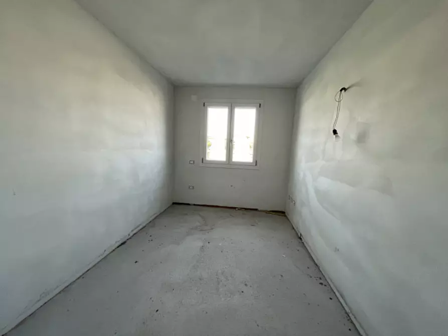 Immagine 10 di Appartamento in vendita  a Suzzara