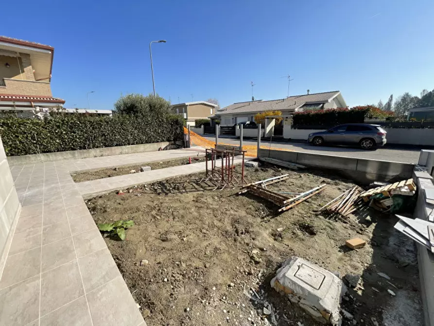 Immagine 19 di Appartamento in vendita  a Suzzara