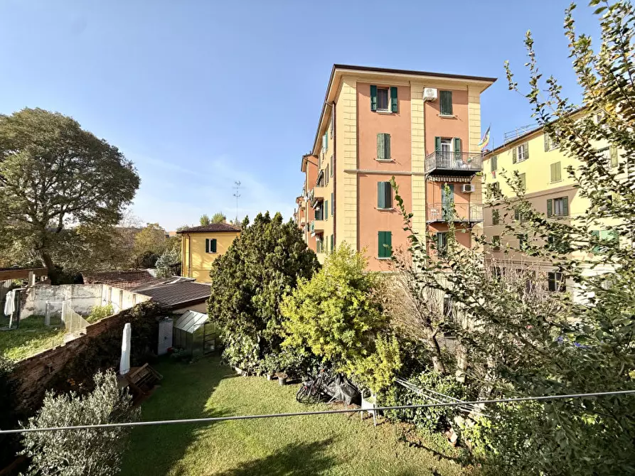 Immagine 8 di Appartamento in vendita  in Via Piana a Bologna