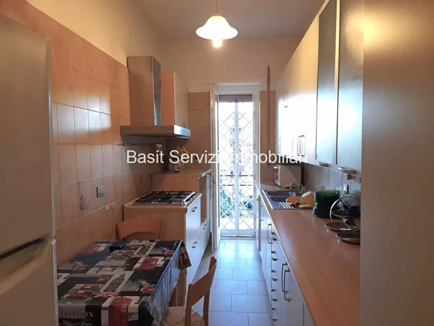 Immagine 11 di Appartamento in vendita  in Via di San Pantaleo Campano a Roma