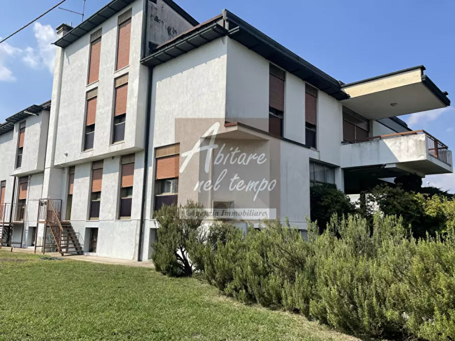 Immagine 12 di Villa in vendita  in via g marconi a Fontaniva