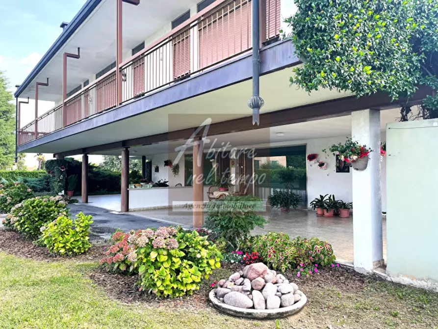 Immagine 16 di Villa in vendita  in via g marconi a Fontaniva