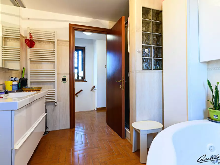 Immagine 20 di Villetta a schiera in vendita  in Via Bernardino Alimena a Roma