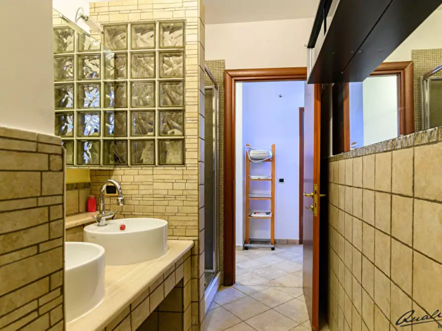 Immagine 41 di Villetta a schiera in vendita  in Via Bernardino Alimena a Roma