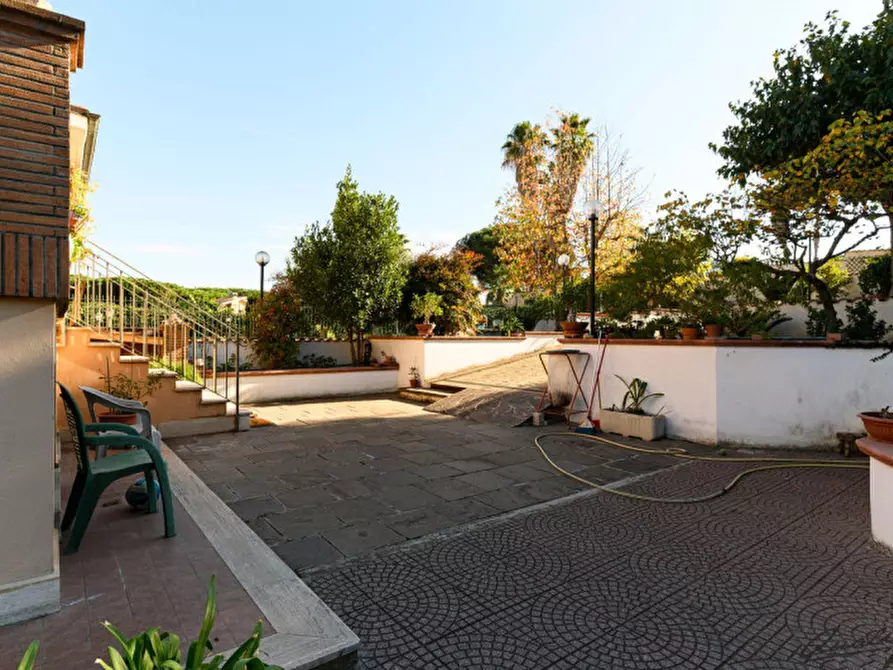 Immagine 45 di Villetta a schiera in vendita  in Via Bernardino Alimena a Roma