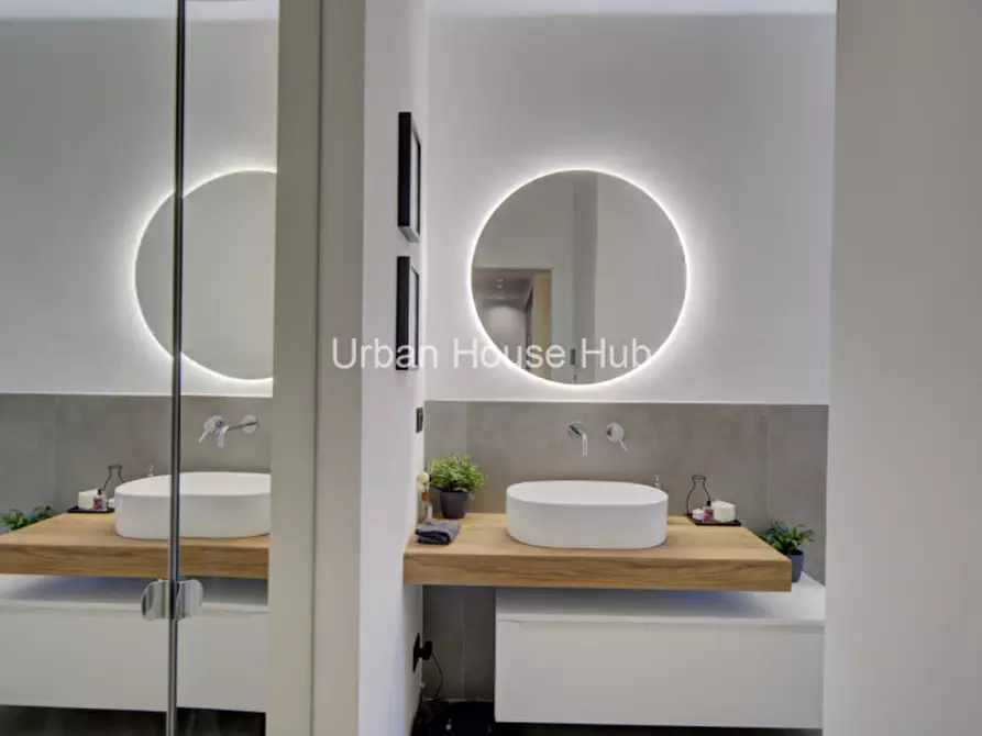 Immagine 6 di Appartamento in vendita  in Via Giuseppe Francesco Medail 34 a Torino