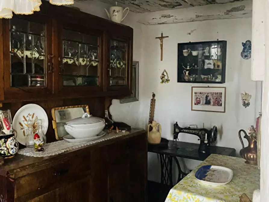 Immagine 2 di Villetta a schiera in vendita  in Via Giù di Fora a Sesta Godano